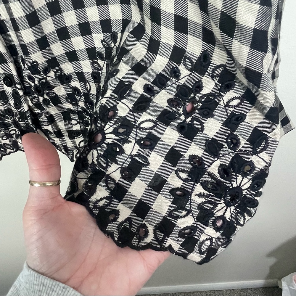 Plus Size Plaid Button Up Shirt with Floral Lace Embroidery Detail - Picture 4 of 5
